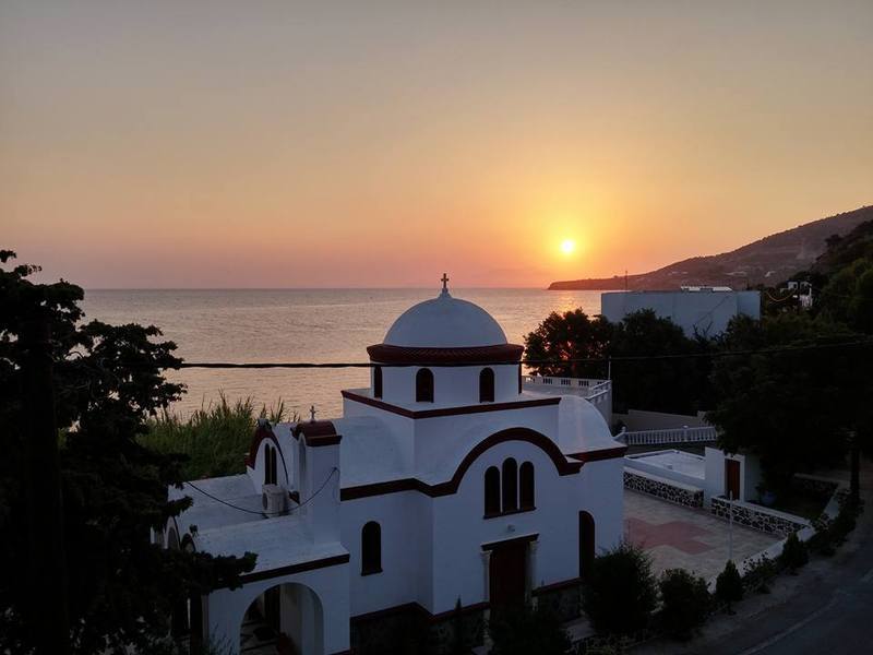 Romantzo Mandrákion المظهر الخارجي الصورة